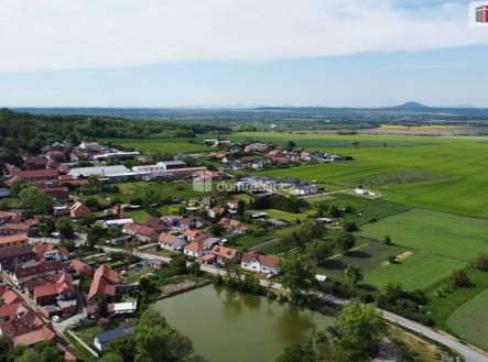 25 | Prodej - dům/vila, 142 m²