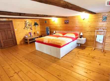 2 | Prodej - zemědělský objekt, 3 071 m²