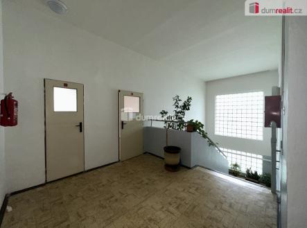 3 | Pronájem - kanceláře, 13 m²