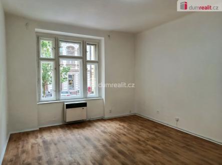 Pronájem bytu, 1+kk, 34 m² obrázek