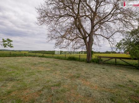 2 | Prodej - pozemek, zahrada, 1 647 m²