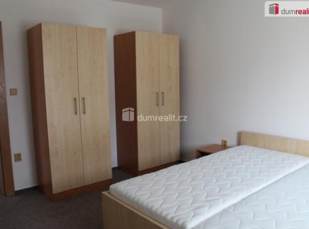 4 | Pronájem bytu, 3+kk, 65 m²