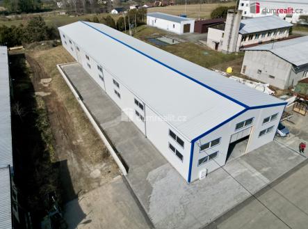 3 | Pronájem - komerční objekt, sklad, 729 m²