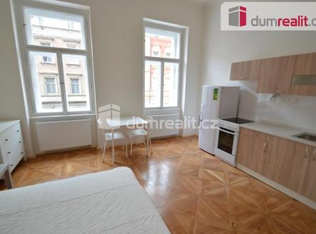 3 | Pronájem bytu, 1+kk, 25 m²