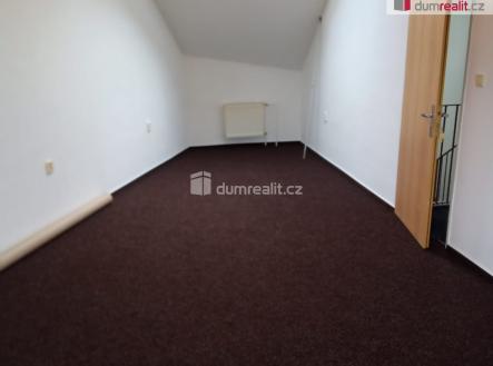 4 | Pronájem - komerční objekt, administrativní budova, 30 m²