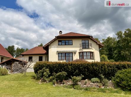 1 | Prodej - dům/vila, 390 m²