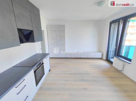 2 | Pronájem bytu, 1+kk, 39 m²