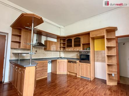 2 | Prodej bytu, 2+1, 81 m²