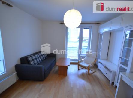 4 | Pronájem bytu, 2+kk, 52 m²