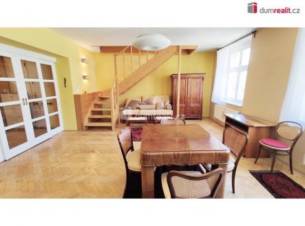 Pronájem bytu, 4+1, 131 m² obrázek