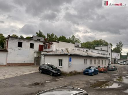 3 | Pronájem - komerční objekt, výroba, 1 233 m²