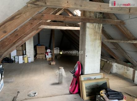 13 | Prodej - dům/vila, 151 m²