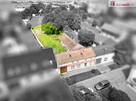 2 | Prodej - dům/vila, 246 m²