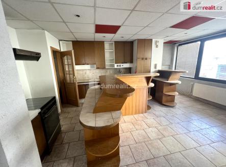 4 | Pronájem bytu, 2+kk, 50 m²