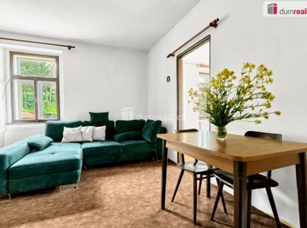 3 | Prodej - dům/vila, 531 m²