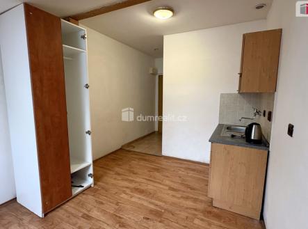 3 | Pronájem bytu, 1+kk, 18 m²
