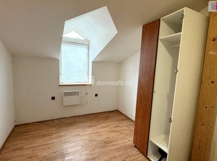 4 | Pronájem bytu, 1+kk, 18 m²
