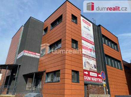 1 | Pronájem - kanceláře, 32 m²