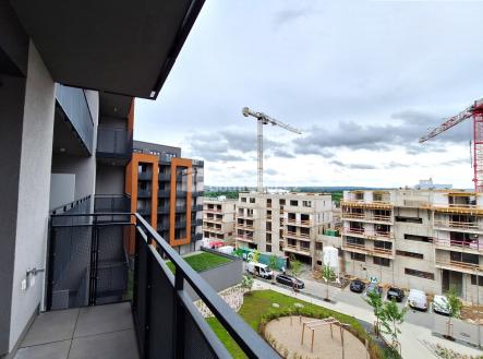 3 | Pronájem bytu, 1+kk, 32 m²