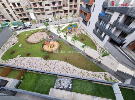 4 | Pronájem bytu, 1+kk, 32 m²