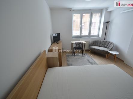 1 | Pronájem bytu, 1+1, 35 m²