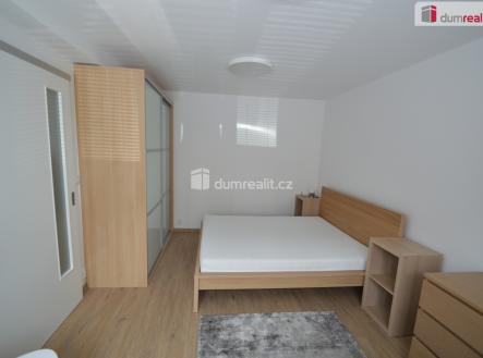 4 | Pronájem bytu, 1+1, 35 m²