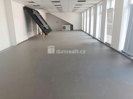 2 | Prodej - komerční objekt, výroba, 793 m²
