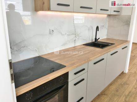 2 | Prodej bytu, 3+1, 78 m²