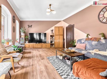 2 | Prodej - dům/vila, 380 m²