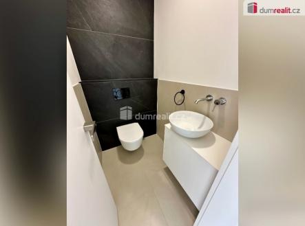 5 | Prodej - dům/vila, 110 m²