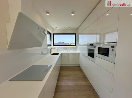 Prodej - dům/vila, 110 m² obrázek