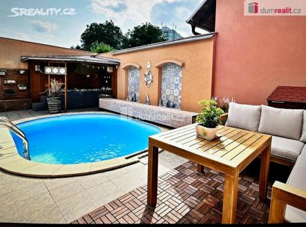5 | Prodej - dům/vila, 200 m²