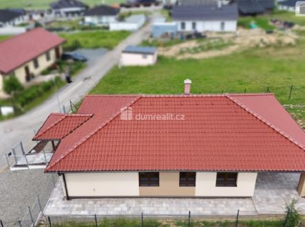 2 | Prodej - dům/vila, 131 m²