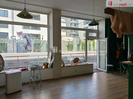 1 | Pronájem - obchodní prostor, 73 m²