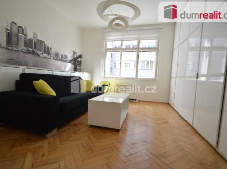 1 | Pronájem bytu, 2+kk, 45 m²