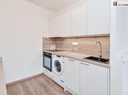 2 | Pronájem bytu, 2+kk, 43 m²