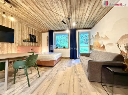 6 | Prodej bytu, 1+kk, 40 m²