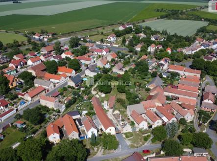 7 | Prodej - pozemek pro bydlení, 684 m²