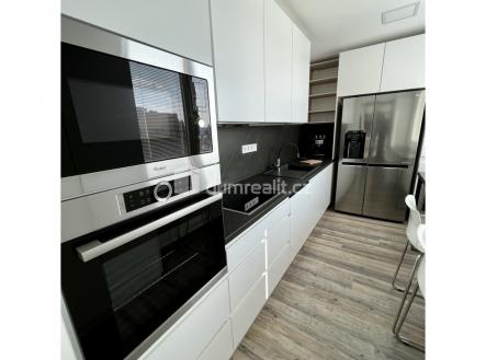 3 | Pronájem bytu, 3+1, 68 m²