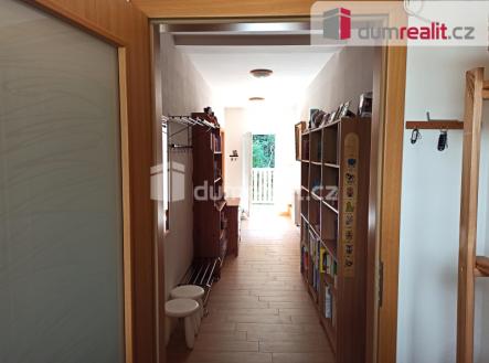 2 | Prodej - dům/vila, 304 m²