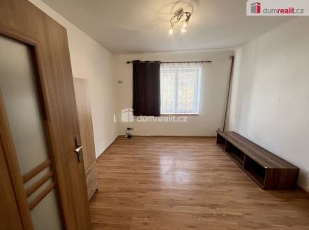 3 | Pronájem bytu, 1+kk, 35 m²