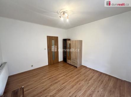 4 | Pronájem bytu, 1+kk, 35 m²