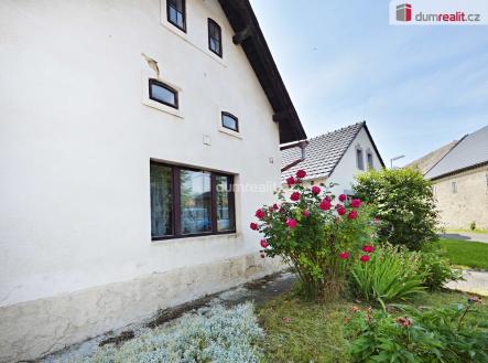 2 | Prodej - dům/vila, 438 m²