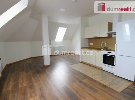 2 | Pronájem bytu, 1+kk, 45 m²