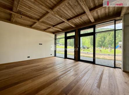 4 | Pronájem - obchodní prostor, 45 m²