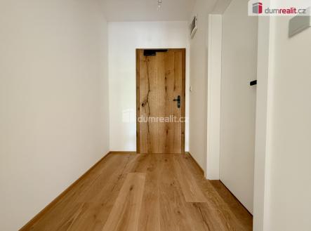 8 | Prodej bytu, 1+kk, 31 m²