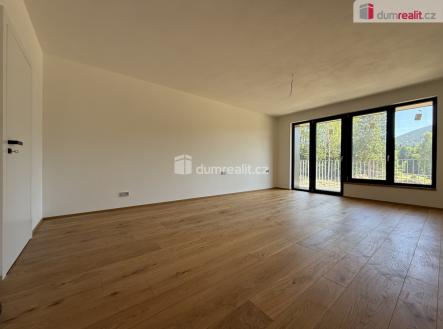 3 | Pronájem bytu, 1+1, 43 m²
