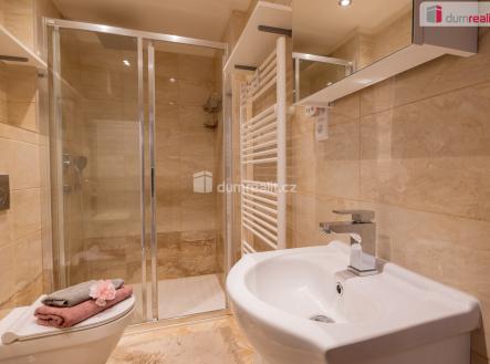 2 | Prodej - dům/vila, 280 m²