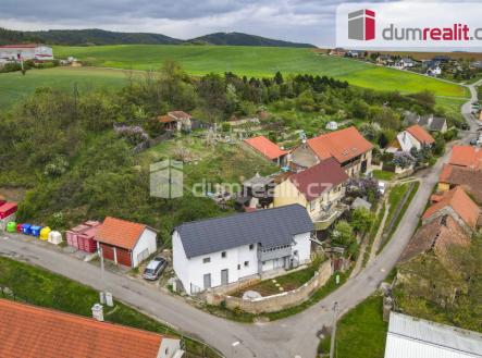 3 | Prodej - dům/vila, 250 m²