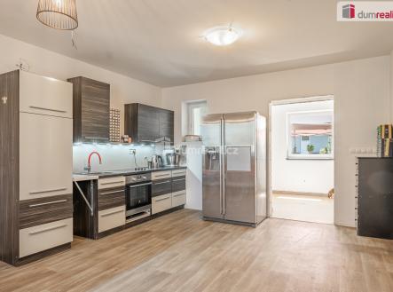 3 | Prodej - dům/vila, 126 m²